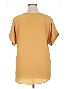 Zenana Outfitters Short Sleeve Top (view 2)