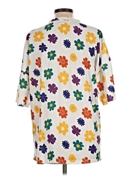 Shein Short Sleeve T-Shirt (view 2)