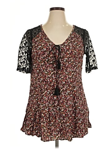 Torrid Short Sleeve Blouse (view 1)