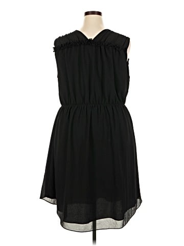 Davi & Dani Casual Dress (view 2)