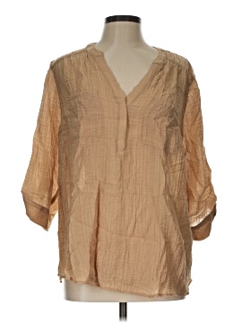 Torrid 3/4 Sleeve Blouse (view 1)