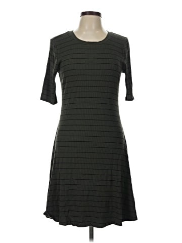 Old Navy Casual Dress (view 1)