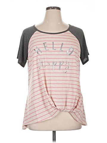 Maurices Short Sleeve T-Shirt (view 1)