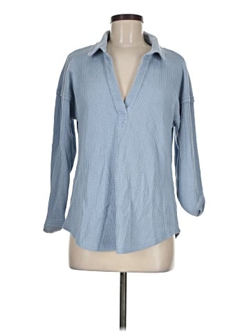 Olive and Oak 3/4 Sleeve Button-Down Shirt (view 1)