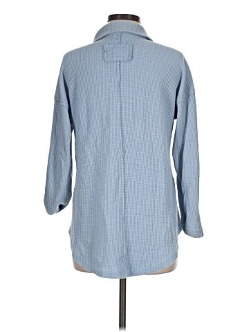 Olive and Oak 3/4 Sleeve Button-Down Shirt (view 2)