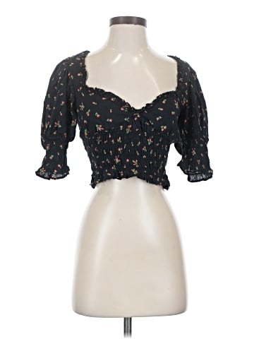 Urban Outfitters 3/4 Sleeve Blouse (view 1)