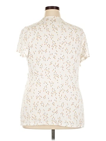Lane Bryant Short Sleeve T-Shirt (view 2)