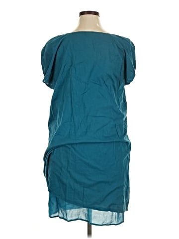 Old Navy Casual Dress (view 2)