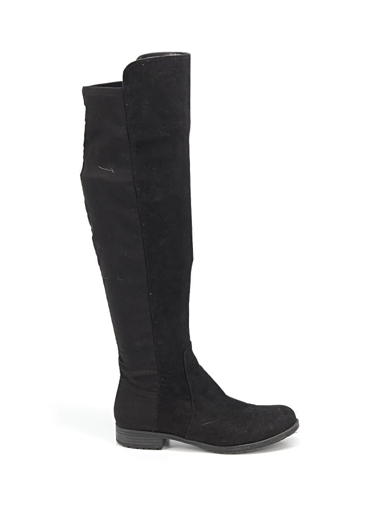 Pre-owned Unisa Boots In Black