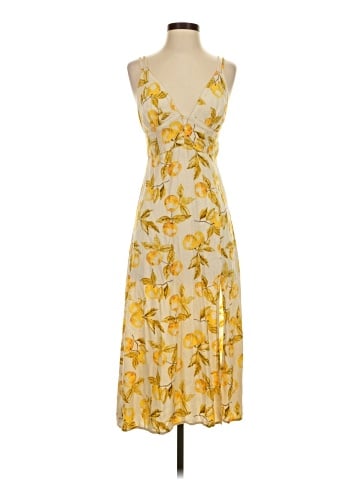 Urban Outfitters Casual Dress (view 1)