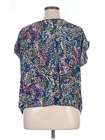 Love on a Hanger Short Sleeve Blouse (view 2)