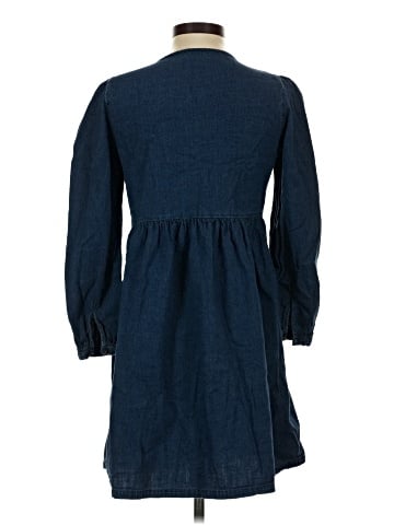 Old Navy Casual Dress (view 2)