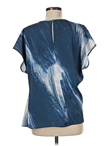 Donna Karan New York Short Sleeve T-Shirt (view 2)