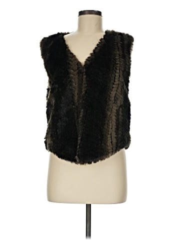 Romeo & Juliet Couture Faux Fur Vest (view 1)