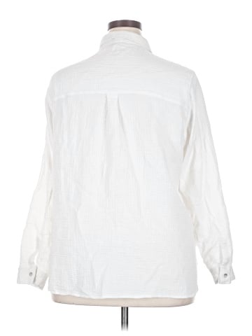 Jessica Simpson Long Sleeve Button-Down Shirt (view 2)