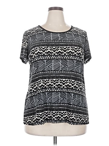 Suzie In The City Short Sleeve Top (view 1)