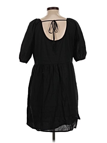 Old Navy Casual Dress (view 2)