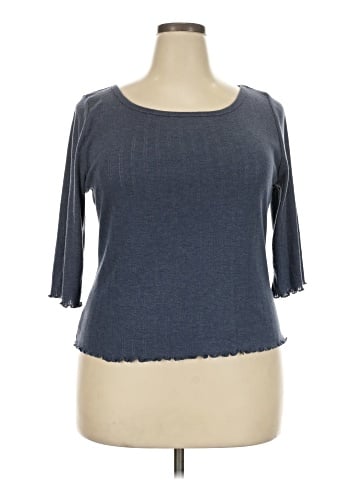Natural Life 3/4 Sleeve Top (view 1)