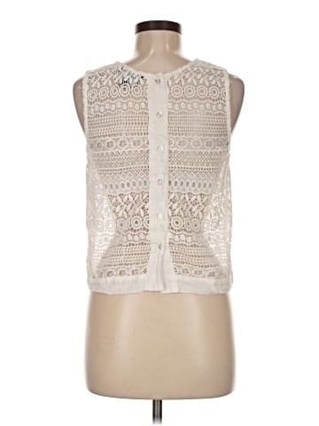 Romeo & Juliet Couture Sleeveless Blouse (view 2)