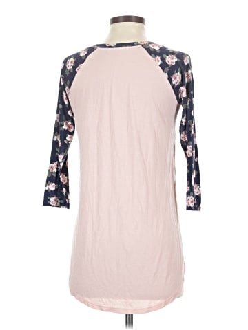 De Collection 3/4 Sleeve T-Shirt (view 2)