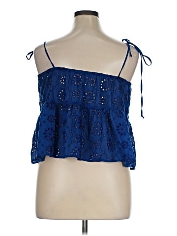 Francesca's Sleeveless Blouse (view 2)