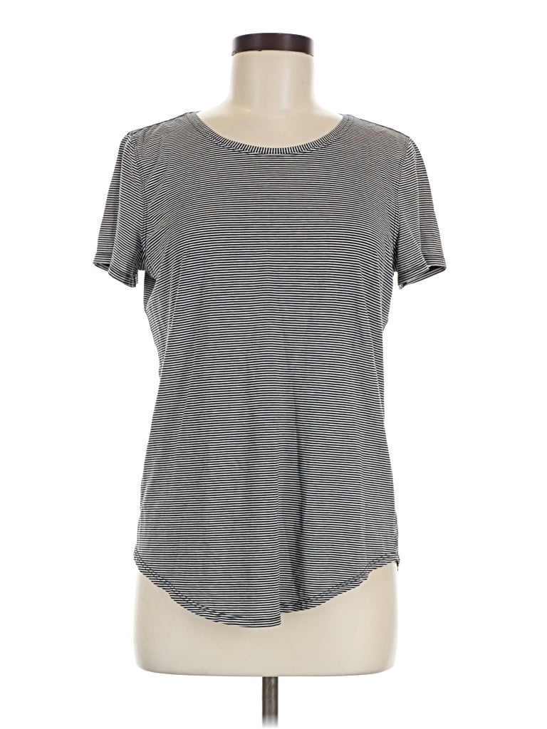 Pre-owned Lululemon Athletica Short Sleeve T-shirt In Gray