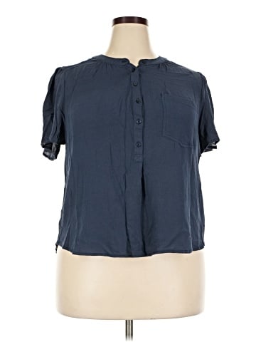 Market and Spruce Short Sleeve Blouse (view 1)