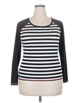 Torrid 3/4 Sleeve T-Shirt (view 1)