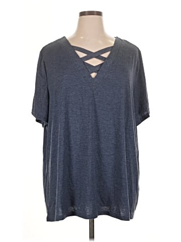 BLOOMCHIC Short Sleeve Top (view 1)