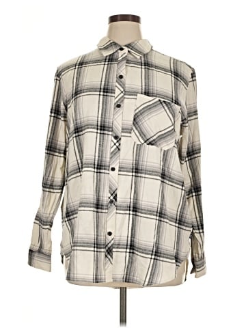Gap Long Sleeve Button-Down Shirt (view 1)