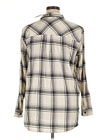Gap Long Sleeve Button-Down Shirt (view 2)