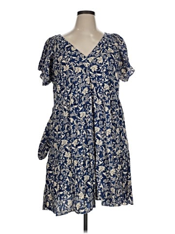 Old Navy Casual Dress (view 1)