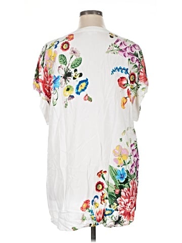 Jane and Delancey Short Sleeve Blouse (view 2)