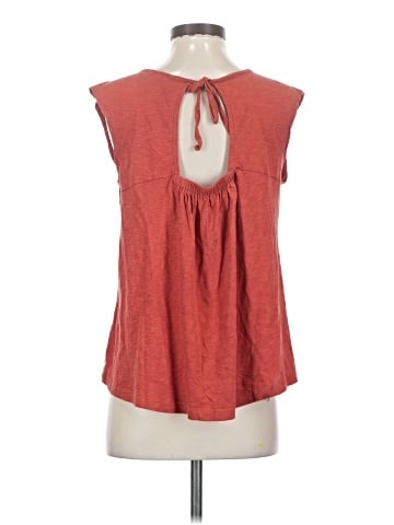 Caslon Sleeveless T-Shirt (view 2)