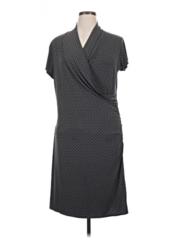 Daisy Fuentes Casual Dress (view 1)