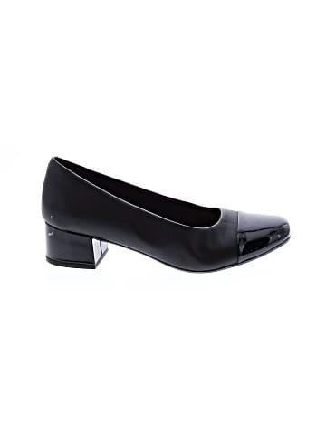 Clarks Heels (view 1)