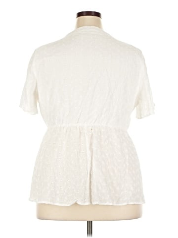 BLOOMCHIC Short Sleeve Blouse (view 2)