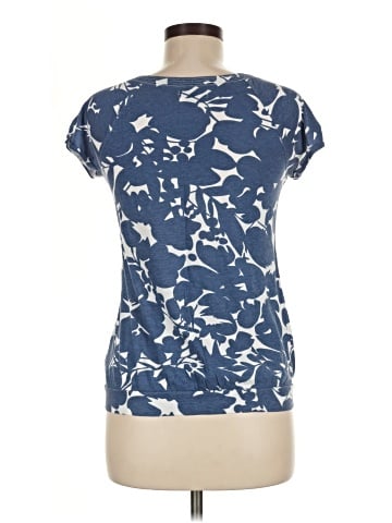 American Eagle Outfitters Short Sleeve T-Shirt (view 2)