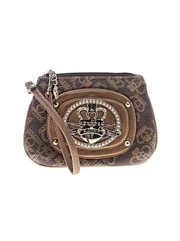 Kathy Wristlet (view 1)