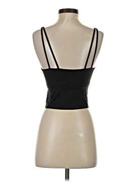 Vuori Tank Top (view 2)