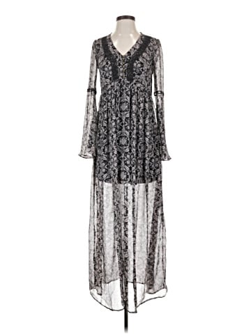 Xhilaration Casual Dress (view 1)