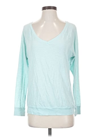 Victoria's Secret Pink Long Sleeve T-Shirt (view 1)