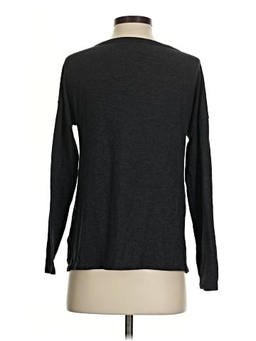 Victoria's Secret Long Sleeve T-Shirt (view 2)