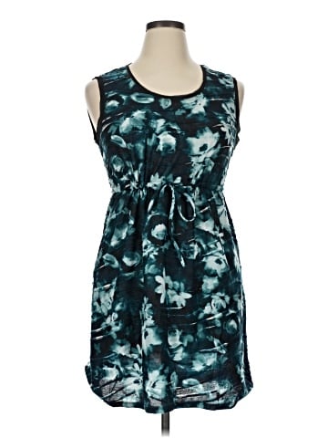 Simply Vera Vera Wang Casual Dress (view 1)