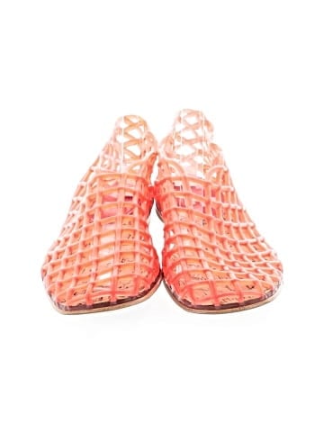 Unbranded Flats (view 2)