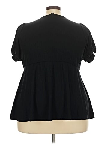 Torrid Short Sleeve Blouse (view 2)