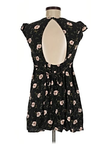 American Eagle Outfitters Casual Dress (view 2)