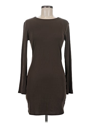 No Boundaries Casual Dress (view 1)