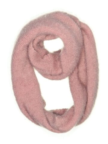 Reserved Scarf (view 1)