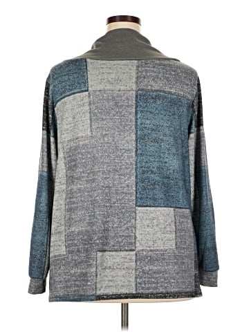BLOOMCHIC Long Sleeve Top (view 2)